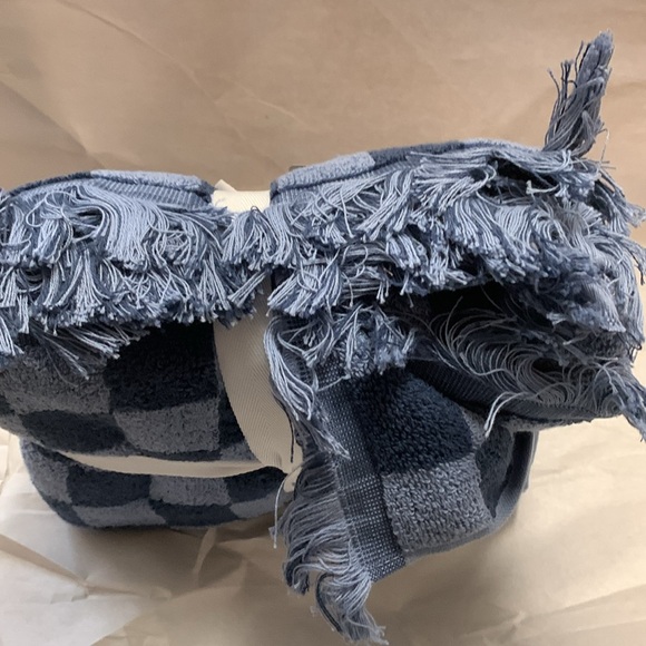 2 contemporary blue check cotton hand towels set all plush cotton loft - Picture 4 of 4